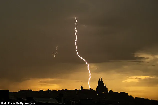 UK, Ireland, and Netherlands Unveil Public-Submitted Names for Winter Storms, Including Amy, Bram, and Chandra
