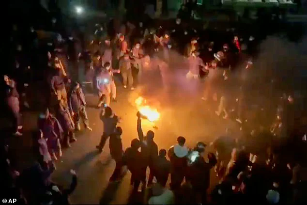 Trump Warns Iran of 'Strong Action' Amid Crackdown on Pro-Democracy Protesters