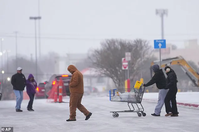 Historic Storm Affects 34 States, Leaves Hundreds of Thousands Without Power