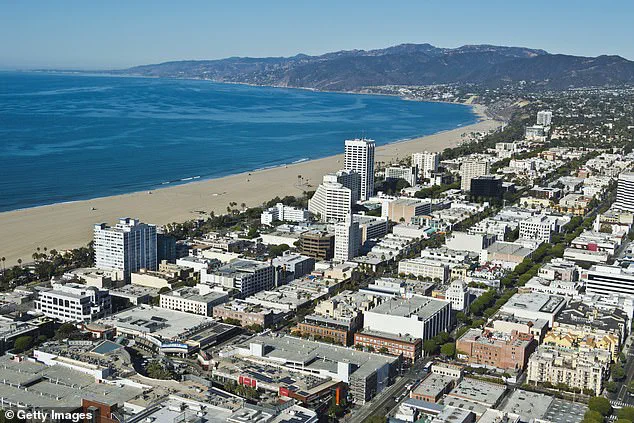 2025 Study Reveals Widespread Sewage Contamination in California's Coastal Waters