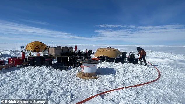 Scientists to Drill into 'Doomsday Glacier' as Thwaites Ice Mass Threatens 2.1-Foot Sea Level Rise