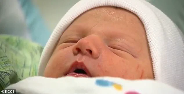 Last-Minute Delivery: FedEx Worker Goes into Labor in Grimes, Iowa