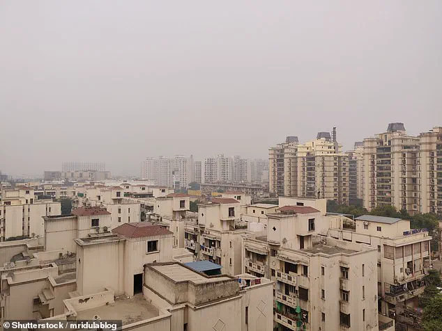 Three Teen Sisters Jump to Death in Ghaziabad After Parents Confiscate Phones