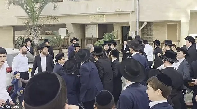 Israeli Soldiers Rescued After Mob Attack in Bnei Brak Amid Misunderstanding Over Conscription Orders