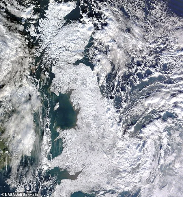 Southern Indian Ocean's Salt Content Plummets, Threatening Global Currents