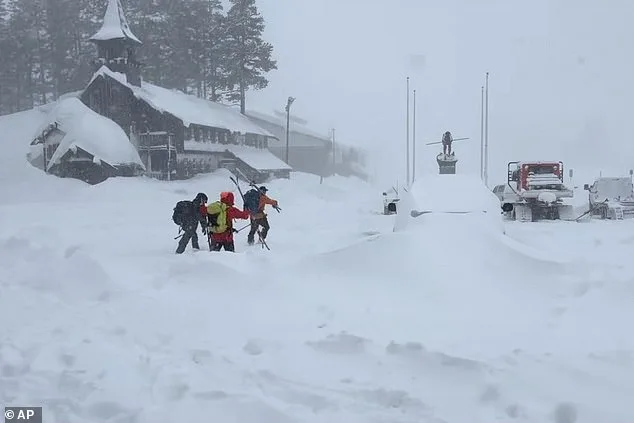 Castle Peak Avalanche: Nine Missing, Six Stranded in Survival Scenario Amid Tragic Donner Party History
