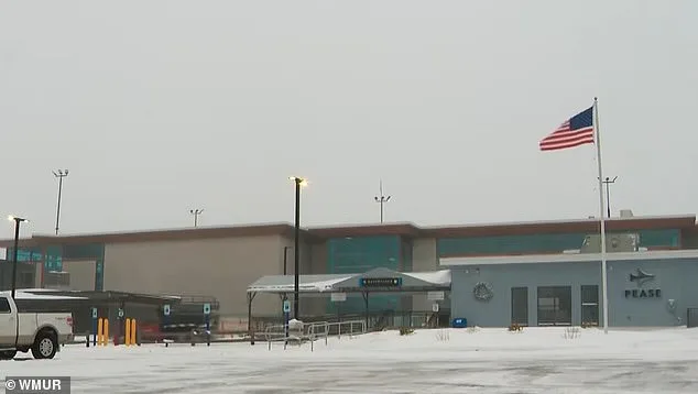 Historic New Hampshire Blizzard Leaves Boeing 767 with 200 ICE Detainees Stranded for 13 Hours