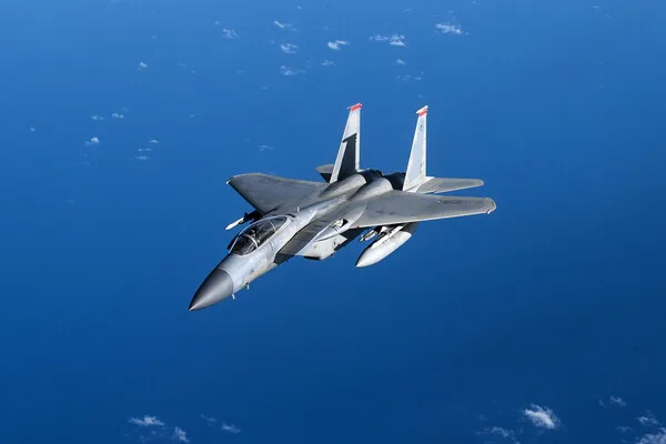 Iran Shoots Down U.S. F-15 Near Kuwait, Escalates Tensions in Persian Gulf