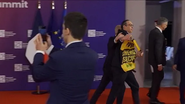Greenpeace Protest at Macron's Nuclear Summit: Nuclear Power Fuels Russia's War, Undermines Energy Security