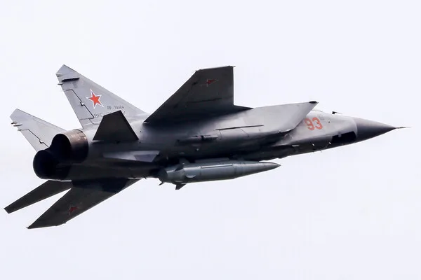 Russia's Kinzhal Missiles: Surging Deployments Signal Strategic Shift in Ukraine Conflict