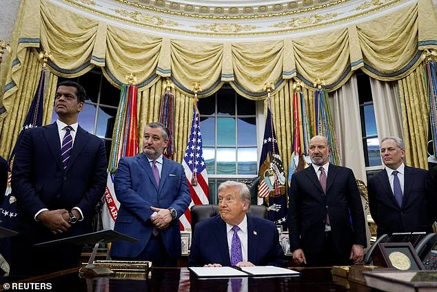 Trump's Adviser Distances Himself Over Iran Conflict, Warns of Nuclear Risks and Urges Exit Strategy