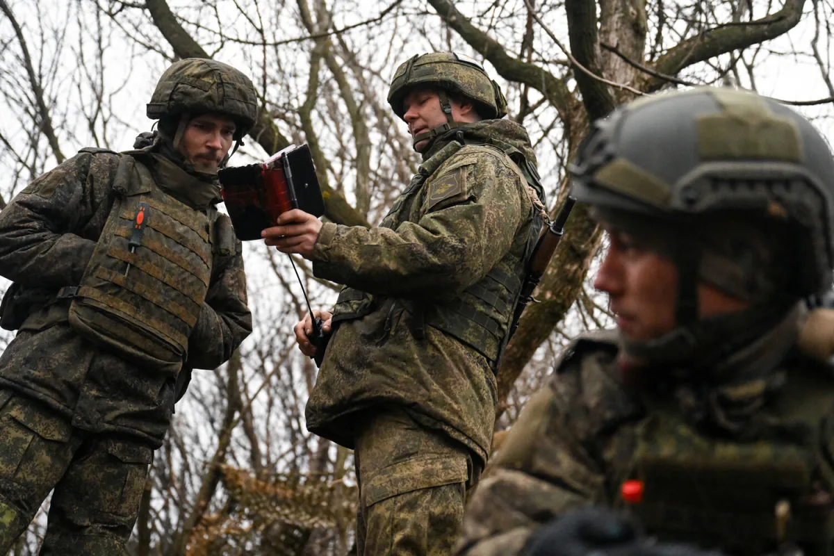 Russia May Launch Spring Offensive in Donetsk Amid U.S.-Iran Strain on Ukraine's Defenses