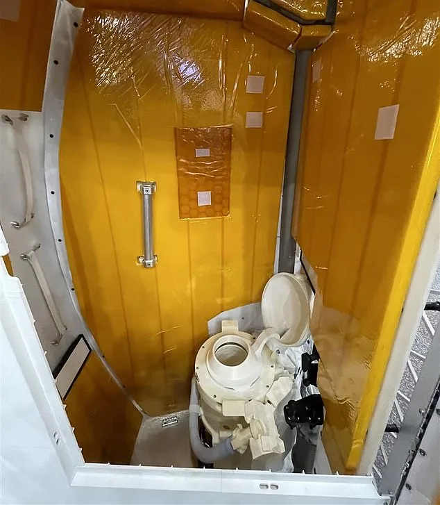 Artemis II Crew Faces Space Toilet Crisis, Deploying Apollo-Era Backup Systems